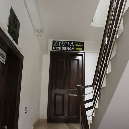 Hotel Livia Residency New Delhi Exteriör bild