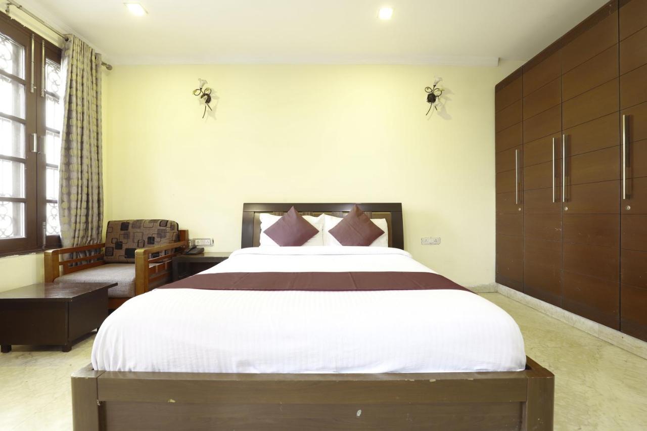 Hotel Livia Residency New Delhi Exteriör bild