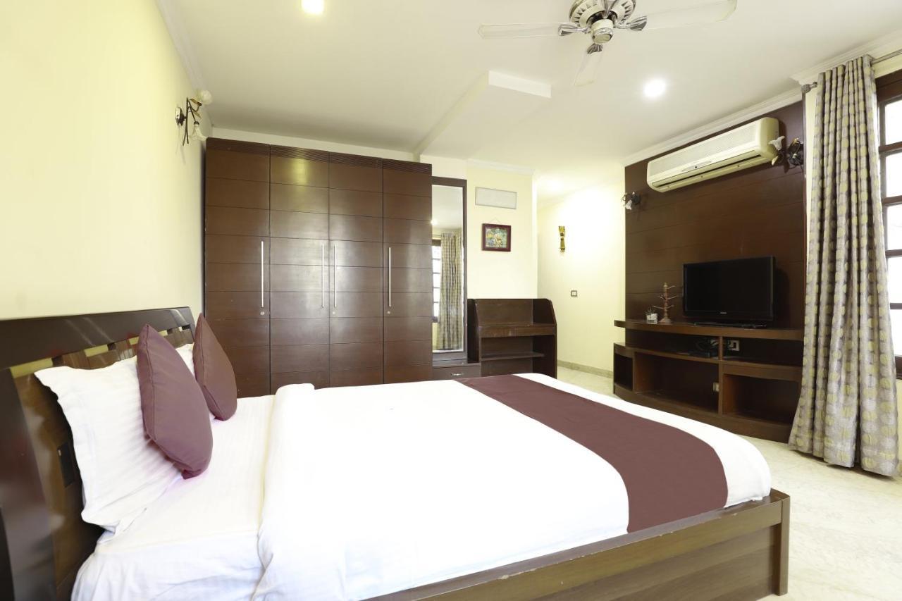 Hotel Livia Residency New Delhi Exteriör bild