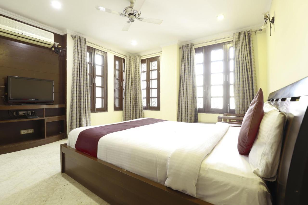 Hotel Livia Residency New Delhi Exteriör bild