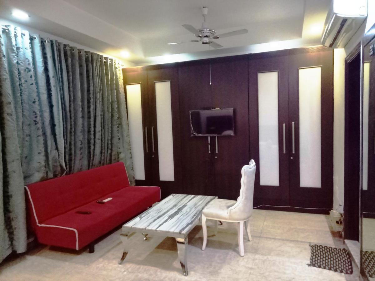 Hotel Livia Residency New Delhi Exteriör bild